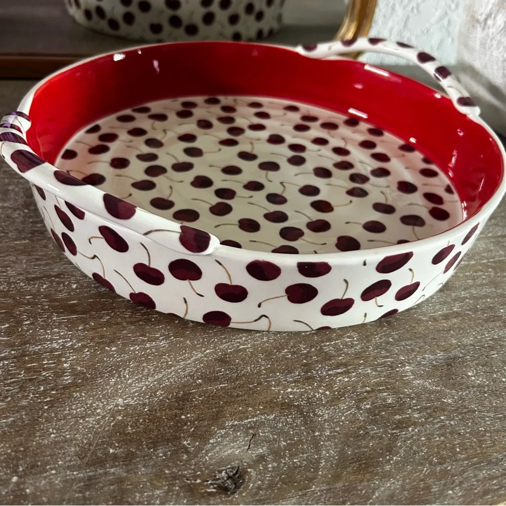New Anthropologie Berry Icon Cherry Handpainted Stoneware Pie Dish